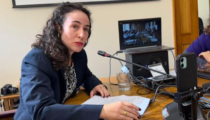 Vinculando los servicios públicos y el cuidado en el Senado chileno